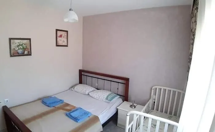 Tatil Evi Aristoteles *