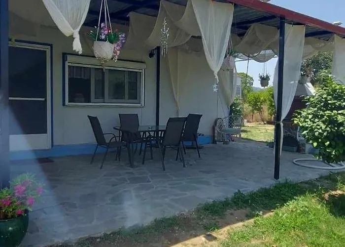 Aristoteles Tatil Evi *